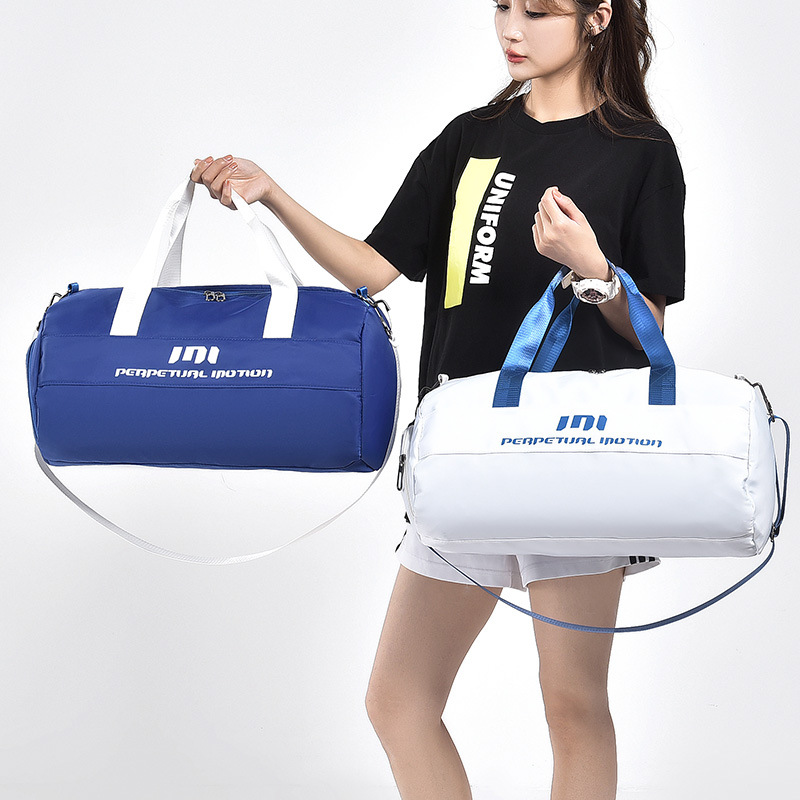 Fitness Duffel Isolated Wet St - Weekender Bag Duffle avis et prix