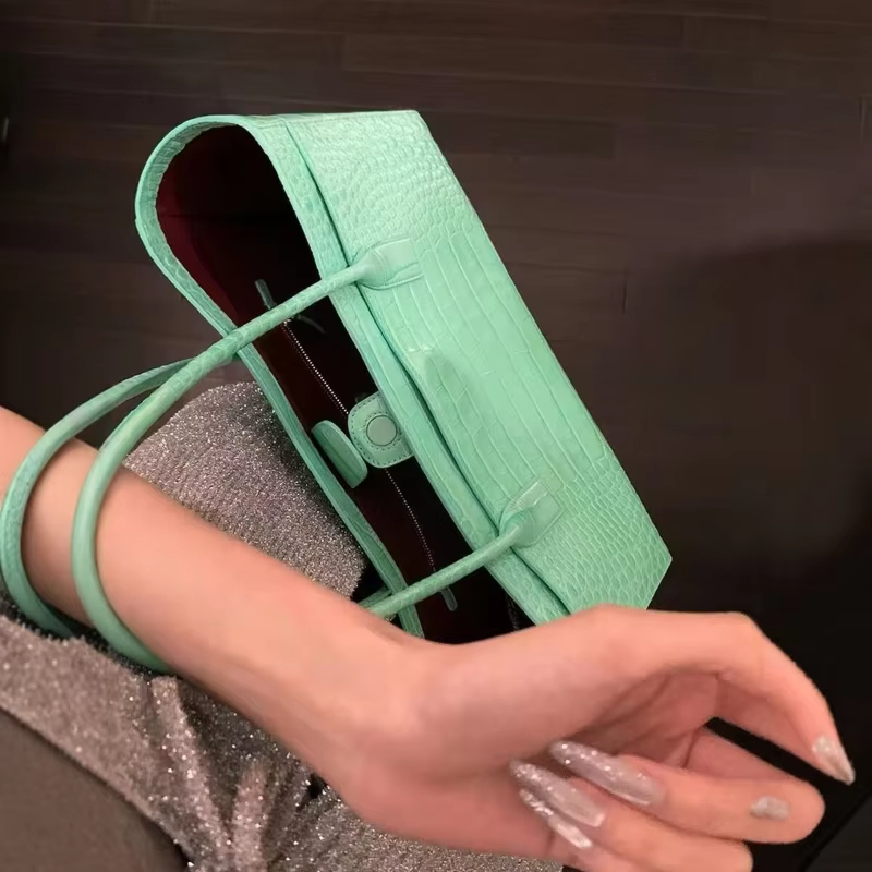 Crocodile-embossed Tote Bag La - Luxury Bags Green avis et prix