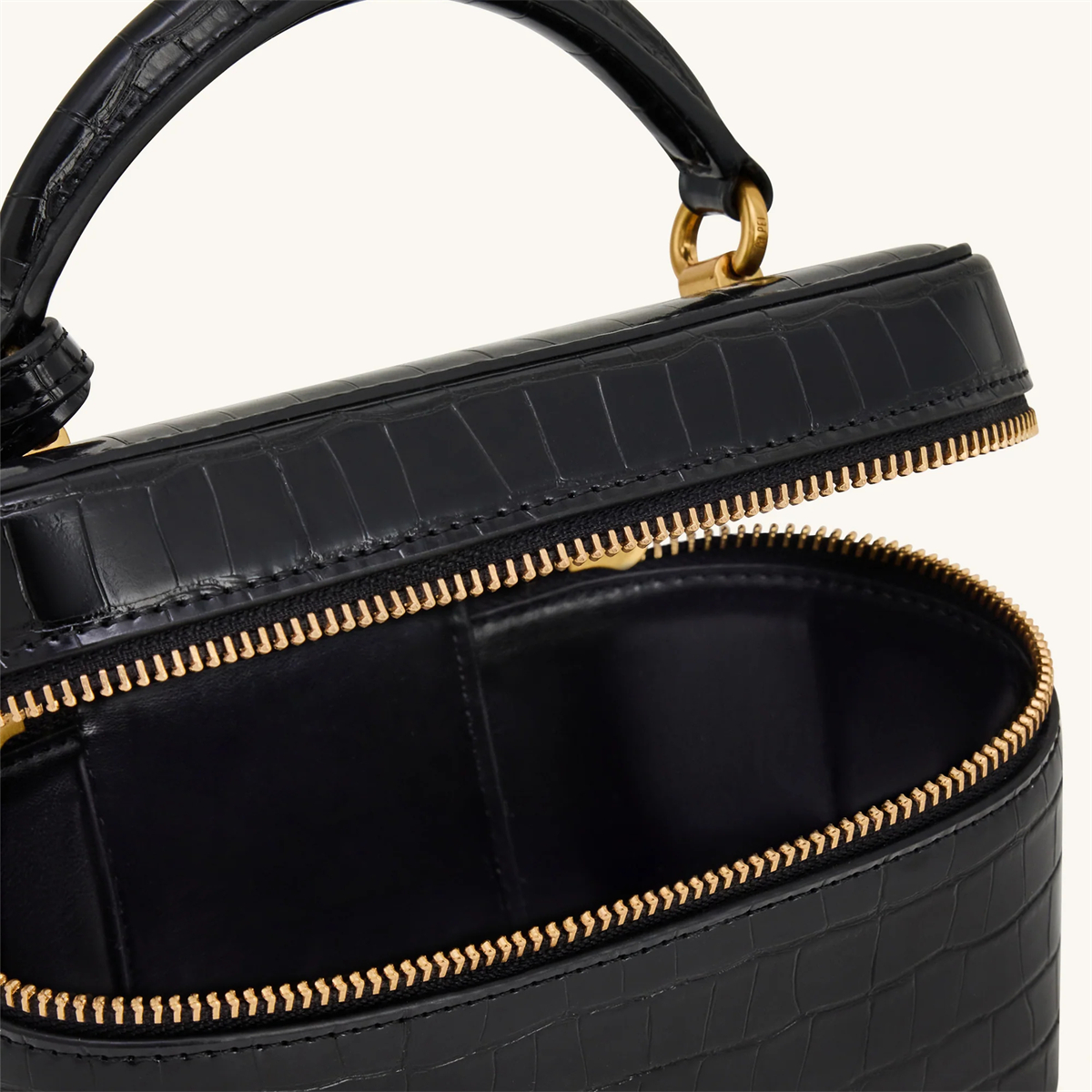 JW PEI French Vintage Shoulder - Luxury Designer Bags Ysl avis et prix