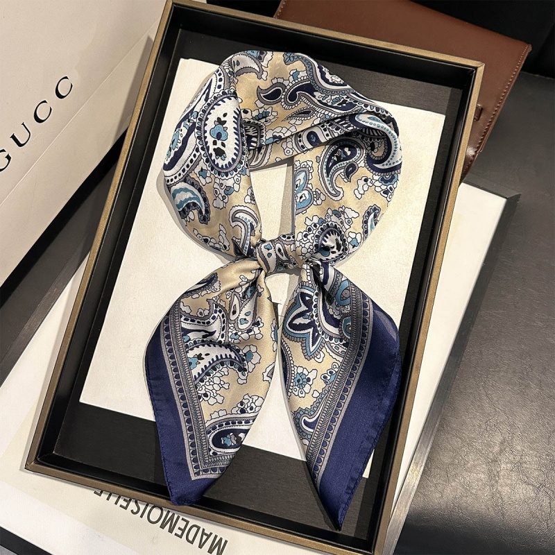 Luxury Satin Square Scarf Pais - Luxury Bags Supplier avis et prix