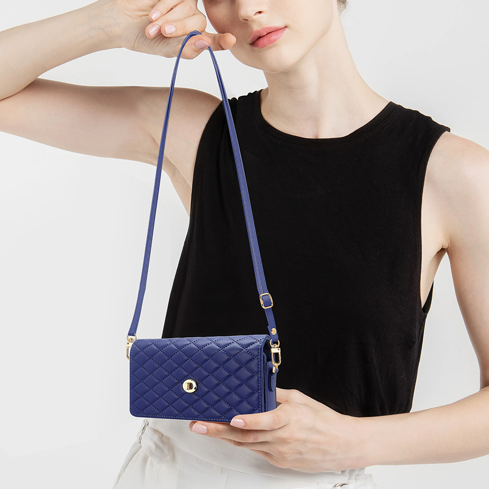 Compatible With Galaxy Z Fold  - Luxury Bags & Leather Repair Of Atlanta Photos avis et prix