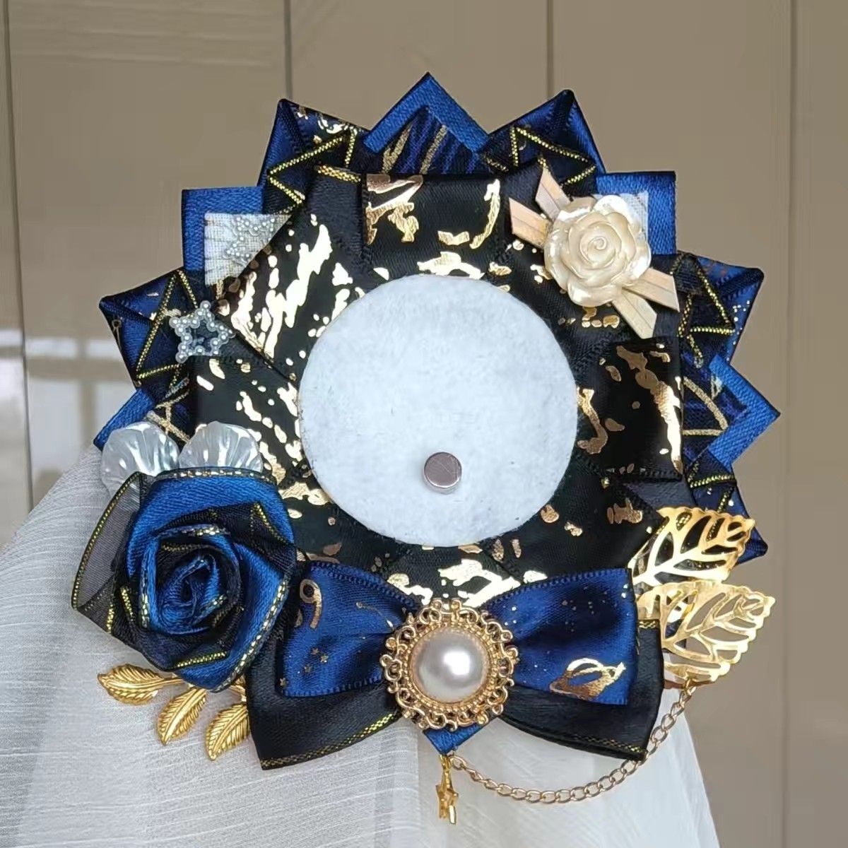 Green Ribbon Badge Rosette. Lu - Luxury Bags Green avis et prix